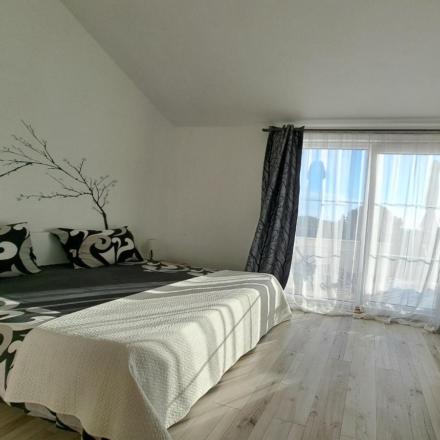 Apartment Oaza Mira Трибунь Экстерьер фото