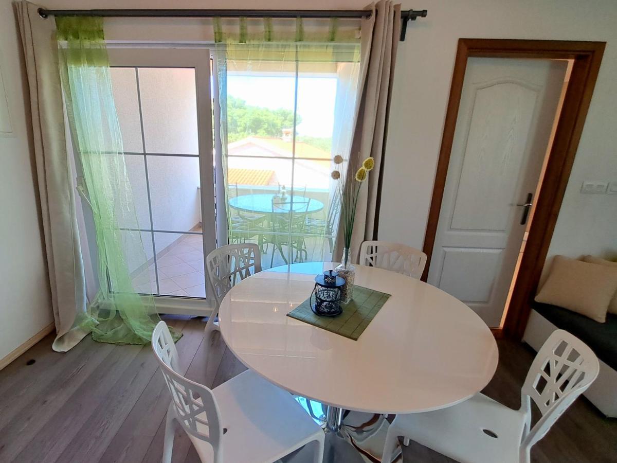 Apartment Oaza Mira Трибунь Экстерьер фото
