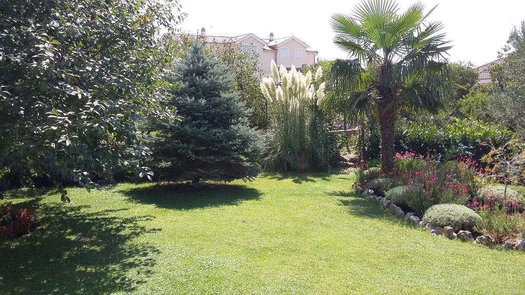 Apartment Oaza Mira Трибунь Экстерьер фото